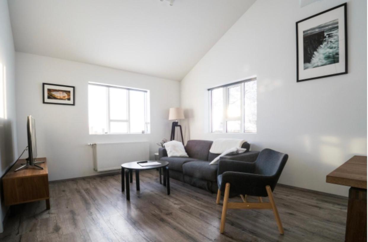 Hellatun Guest House! Экстерьер фото
